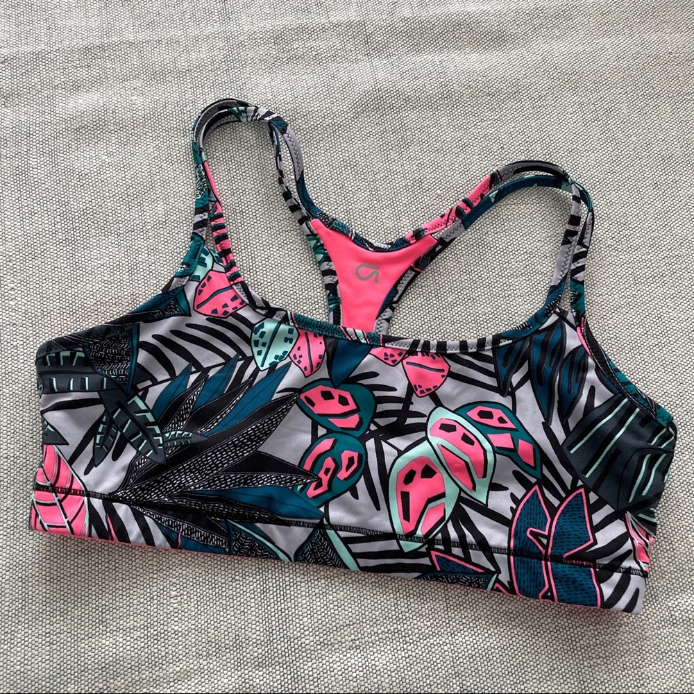 Gap Fit: Low Impact Sports Bra - Reversible